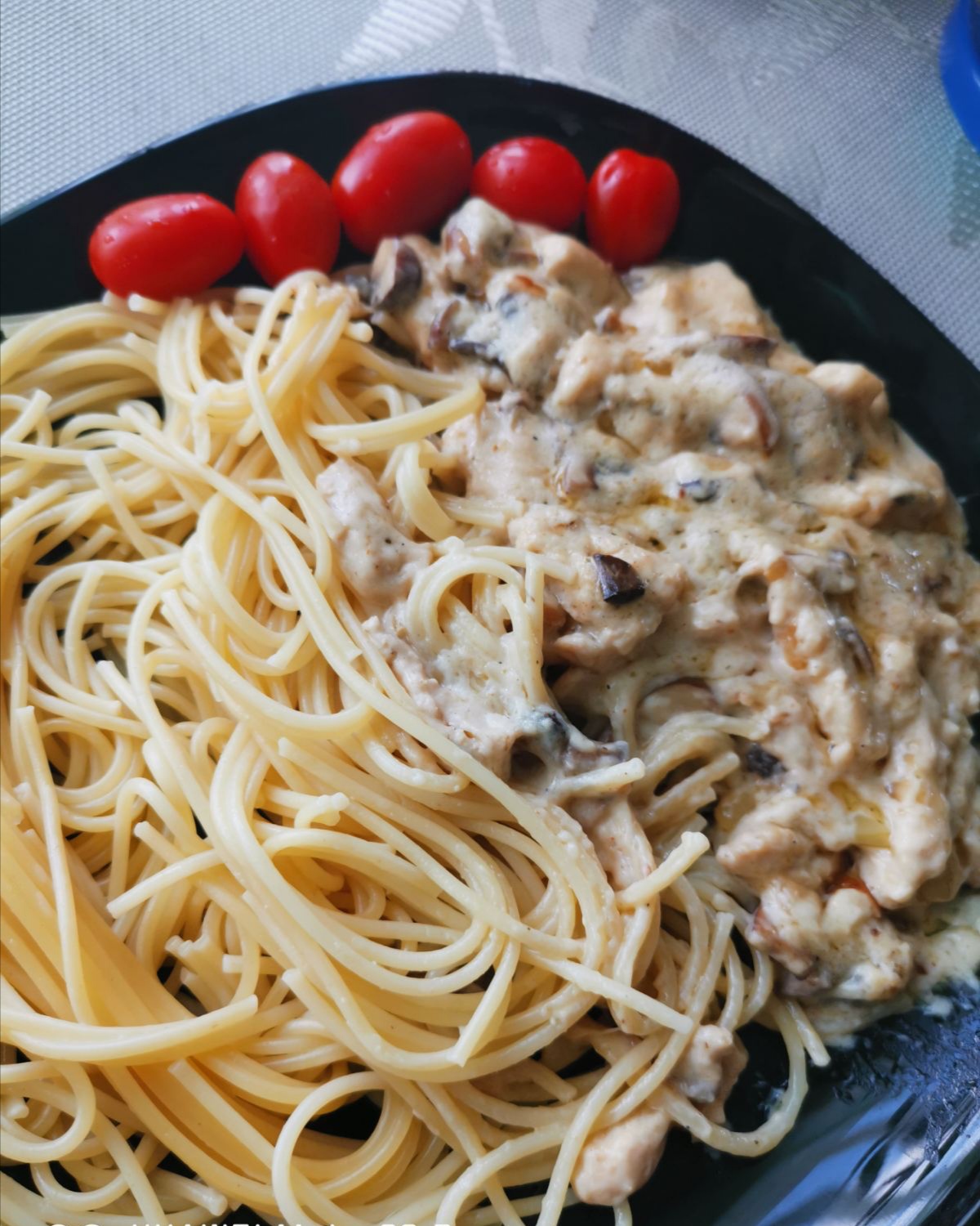 Курица в сливочном соусе
