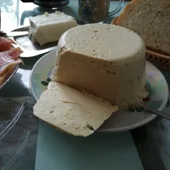 Домашний сыр🧀 почти без дыр