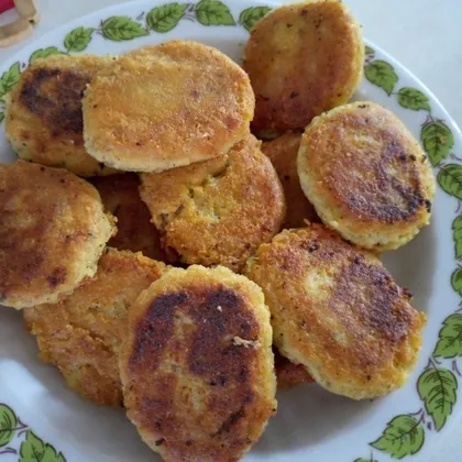Драники с картофеля и куриной кожицы