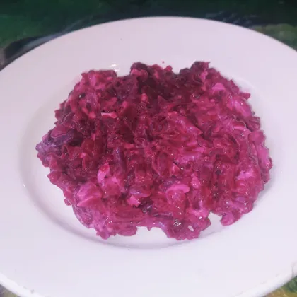 Салат из свеклы с сыром и чесноком "Рубин"
