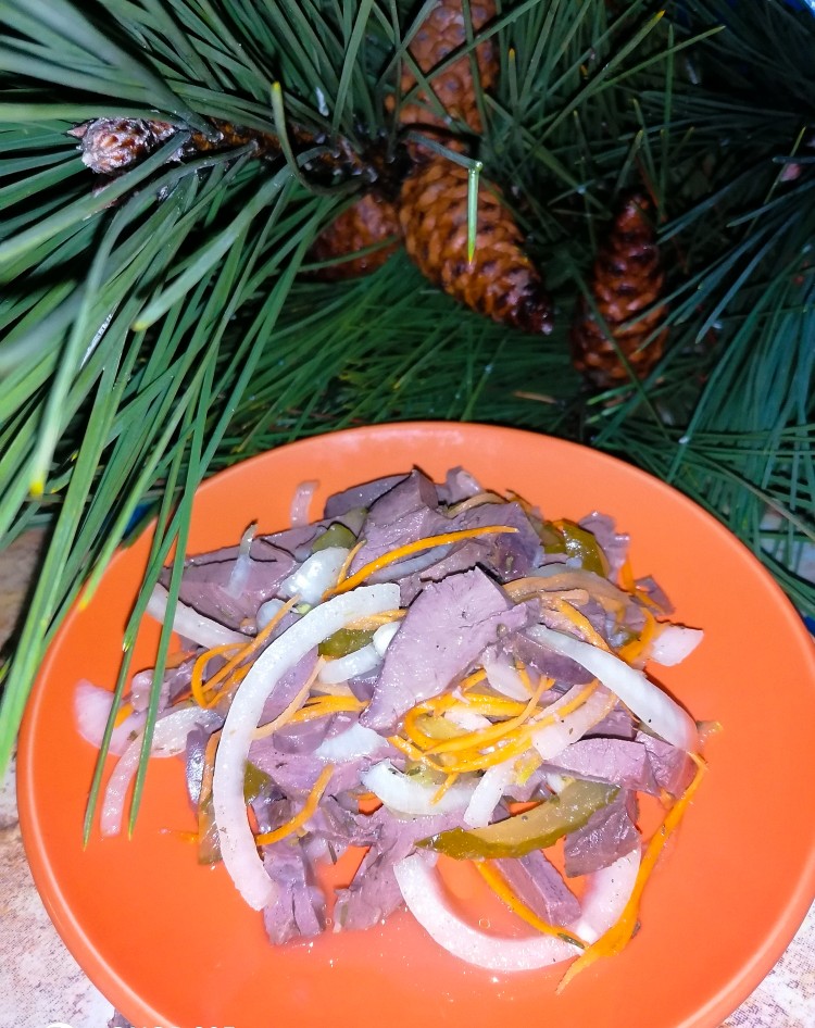 Салат из свиного сердца с луком – пошаговый рецепт приготовления с фото