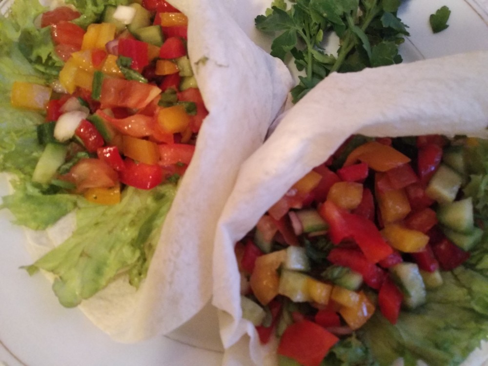 Салат сальса израильский