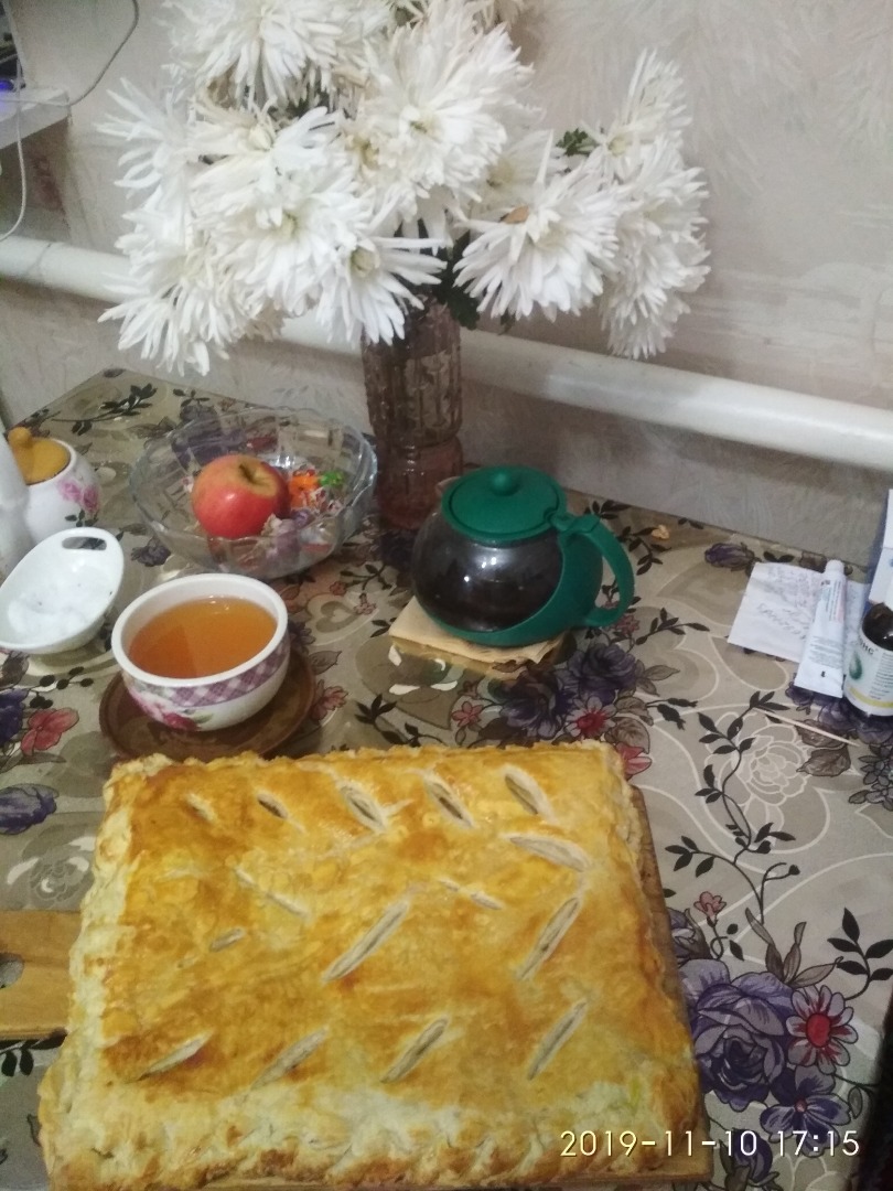 Пирог с яблоками, курагой и орехами, пошаговый рецепт на ккал, фото, ингредиенты - Kskz (Лиля)