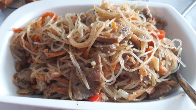 Салат фунчоза