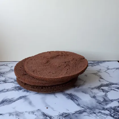 Шоколадный торт 'Прага' с легким рецептом бисквита