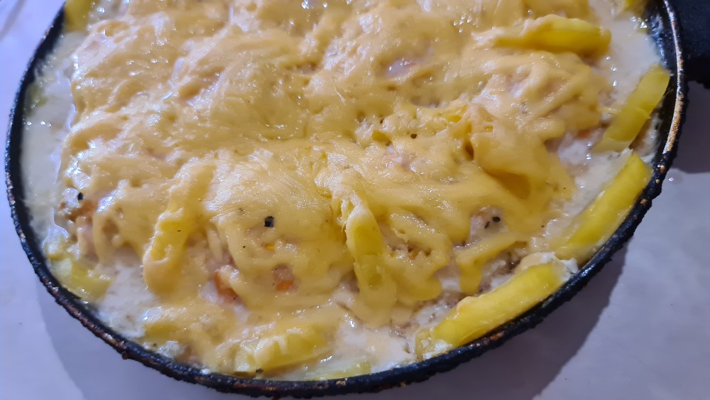 Тефтели с картофелем под сыром🥰