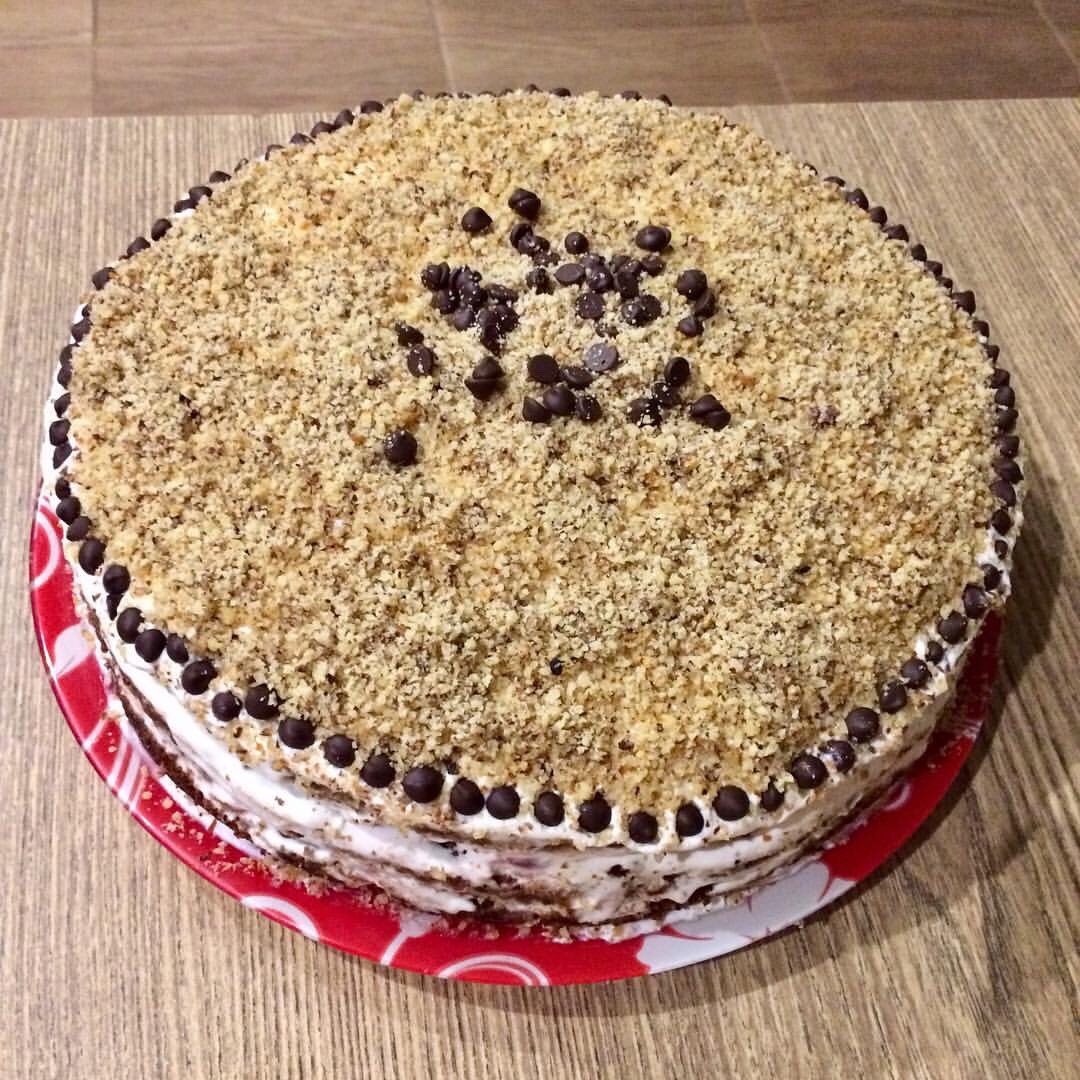 Бисквитный маковый торт с клубничным кремом — рецепт с фото пошагово