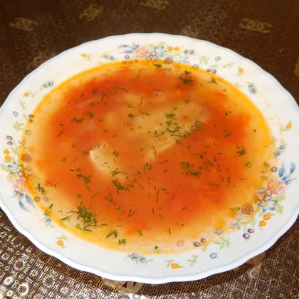 Рыбный суп с помидорами и тыквой