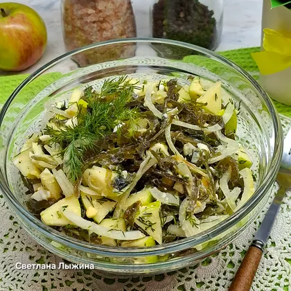 ПП салат из морской капусты с яблоком