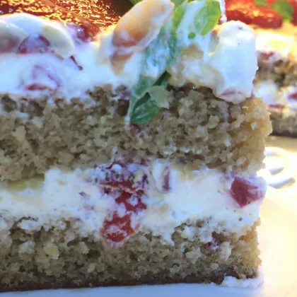 Влажный клубничный бисквит Chiffon Wet Strawberry Sponge Cake Κέικ φράουλα