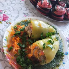 Перчики, фаршированные куриным филе