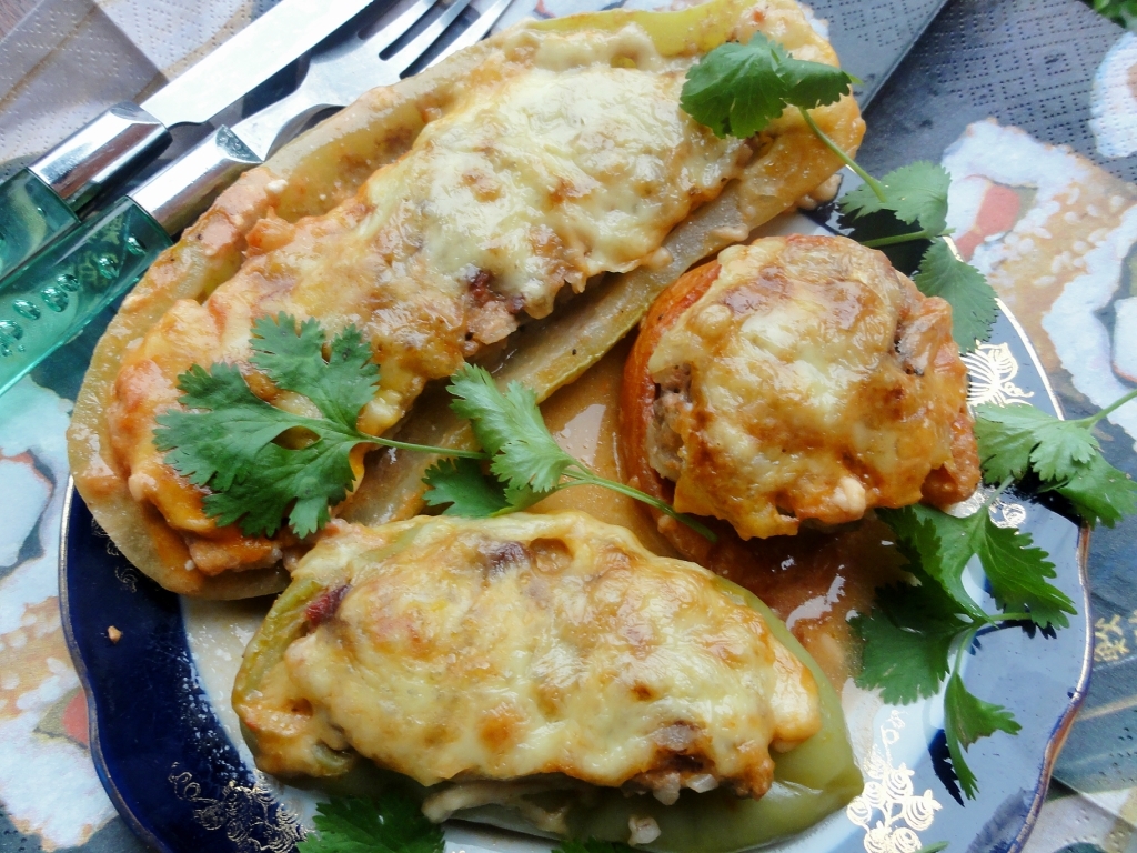Фаршированные овощи (перцы,томаты,кабачки)