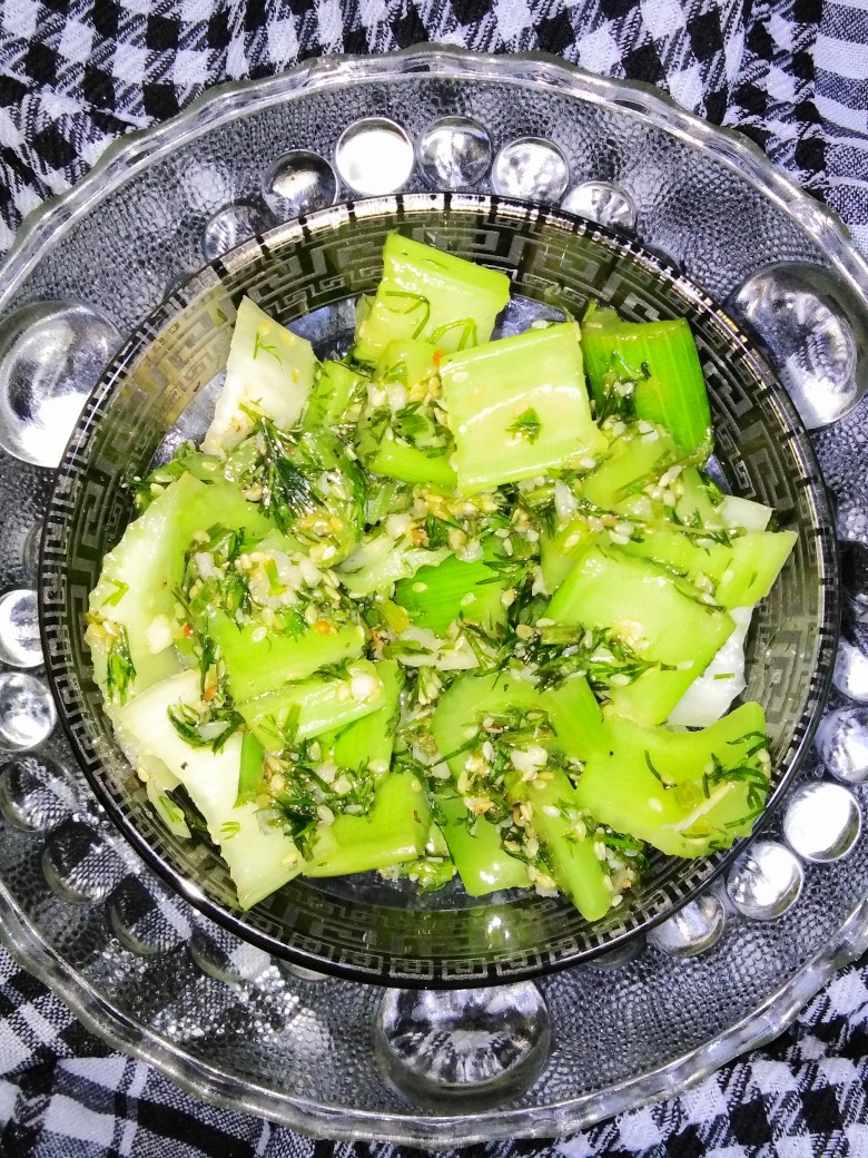 Маринованный сельдерей