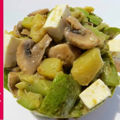 Такой салат можно приготовить только летом! Вкуснейший салат из кабачка, грибов и брынзы