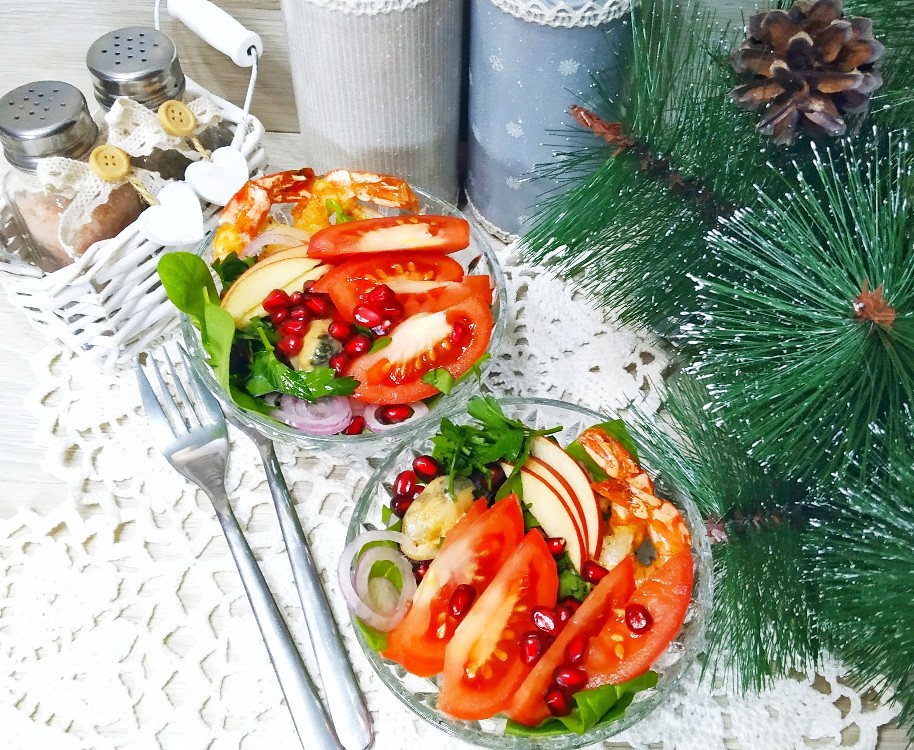 Очень вкусный салат с мидиями - рецепт с фото