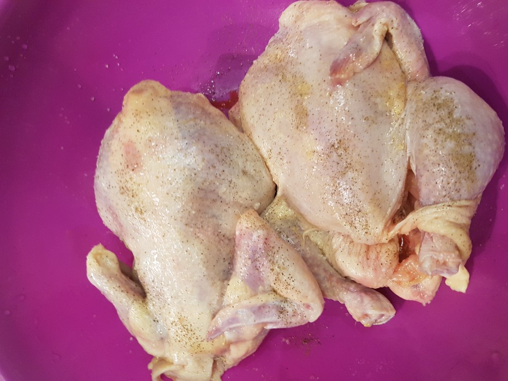 Фаршированные цыплята корнишоны в духовке