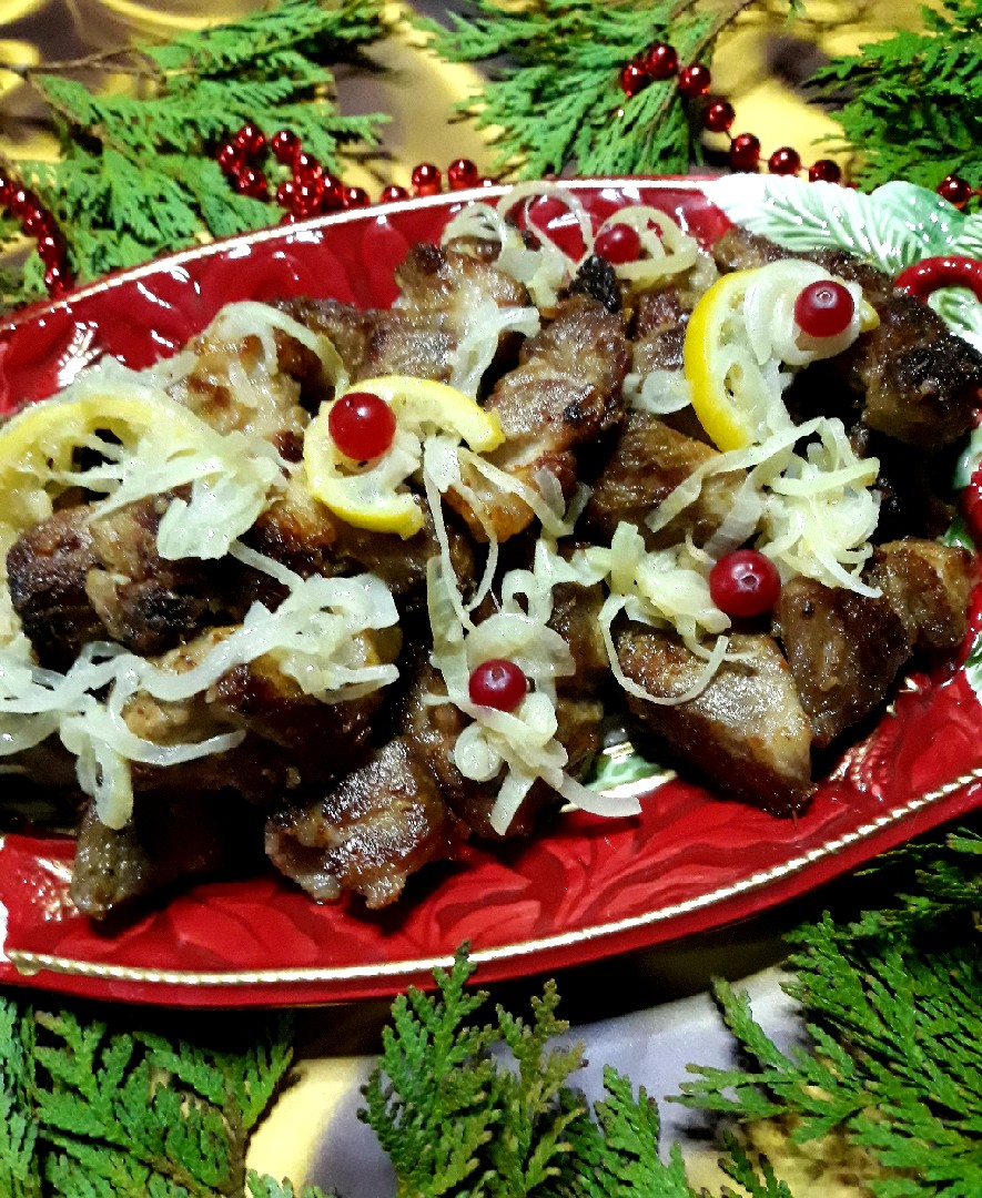 Новогоднее горячее - шашлык с луком и лимоном 🎄