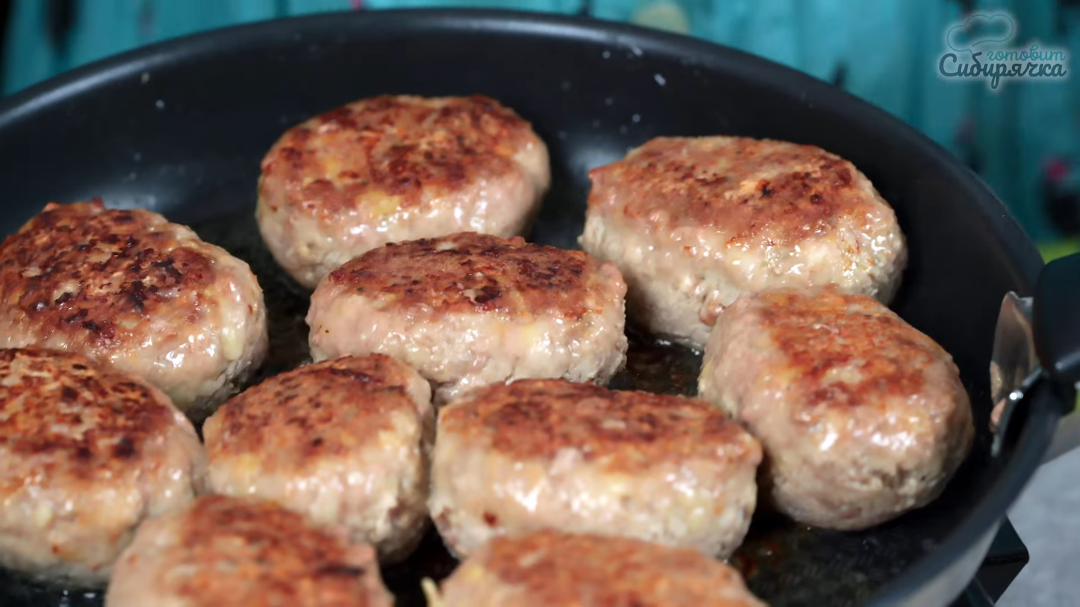 Котлеты из свинины и говядины с сыром и картофелем – пошаговый рецепт приготовления с фото