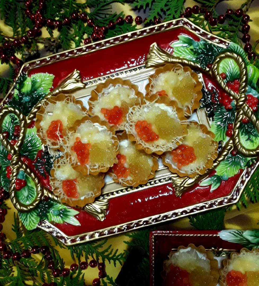 Рождественская закуска - тарталетки с креветками и икрой 🎄