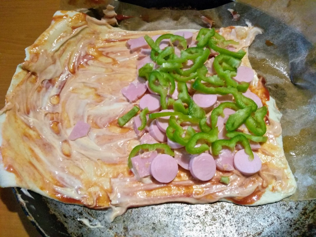 Закрыта пицца косичка из слоеного теста – пошаговый рецепт приготовления с фото