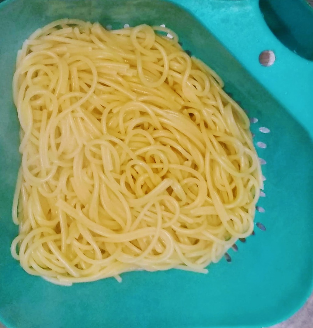 Паста под соусом болоньезе от Maggi