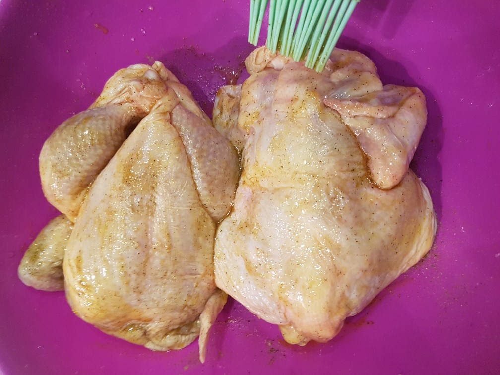 Цыпленок корнишон в духовке - рецепт автора Bema Bolotbek