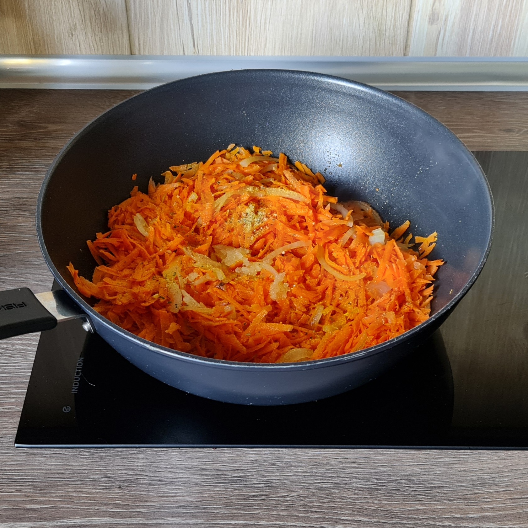 Как приготовить форель с овощами в духовке