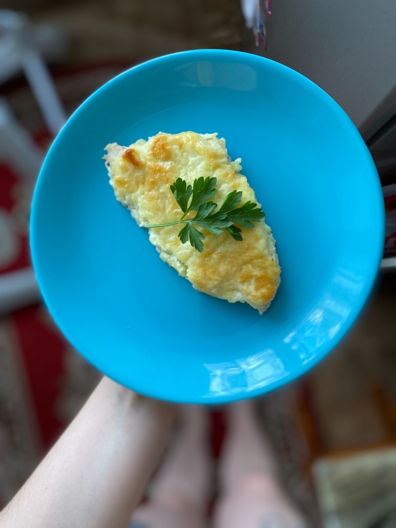 Отбивная с ананасом, под сливочно-сырной шапочкой 🤤