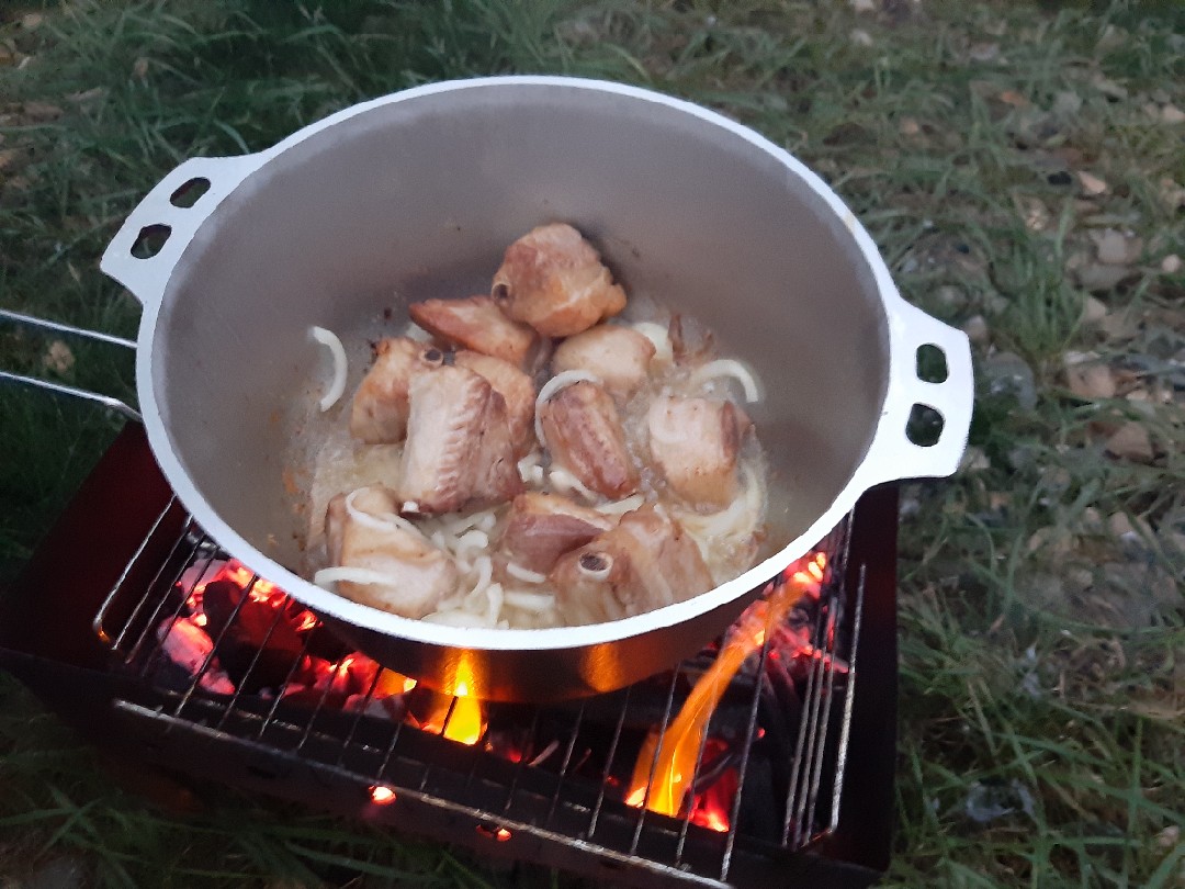 Плов на свиных ребрах в казане