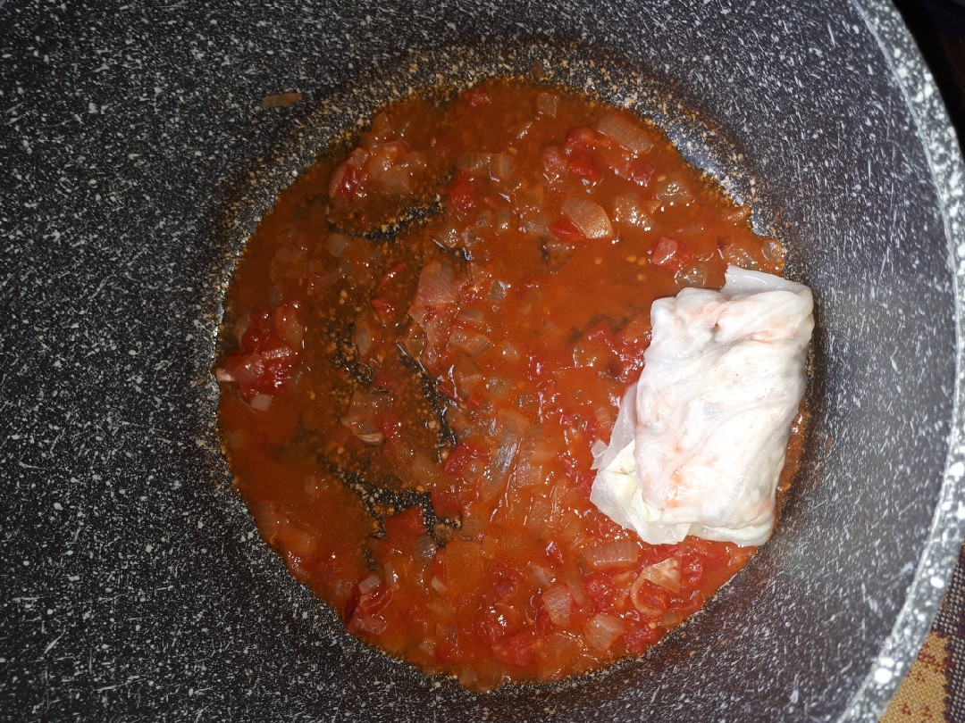 Как приготовить и заморозить томатно-сметанный соус для голубцов