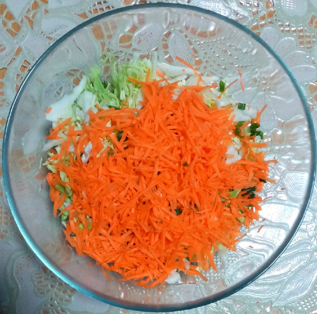 🥗 Салат с дайконом, капустой и морковью