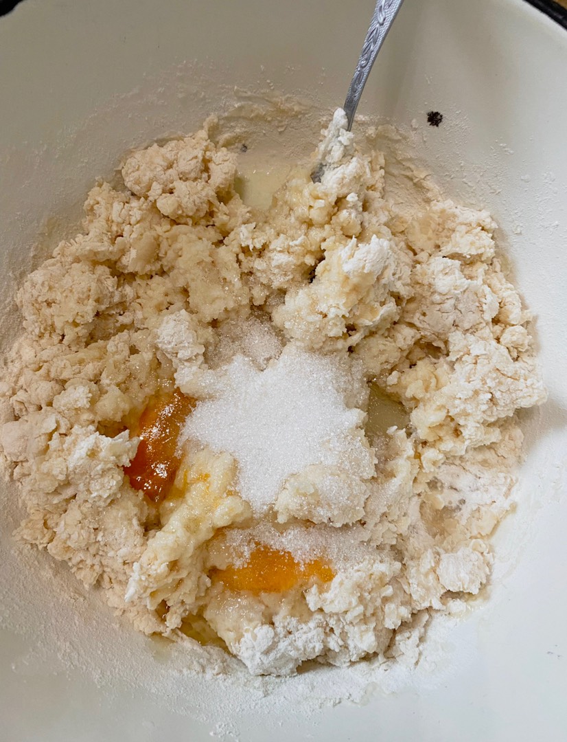 Хрустящее тесто для чебуреков на кипятке с водкой пузырчатое - вкусный рецепт с пошаговыми фото