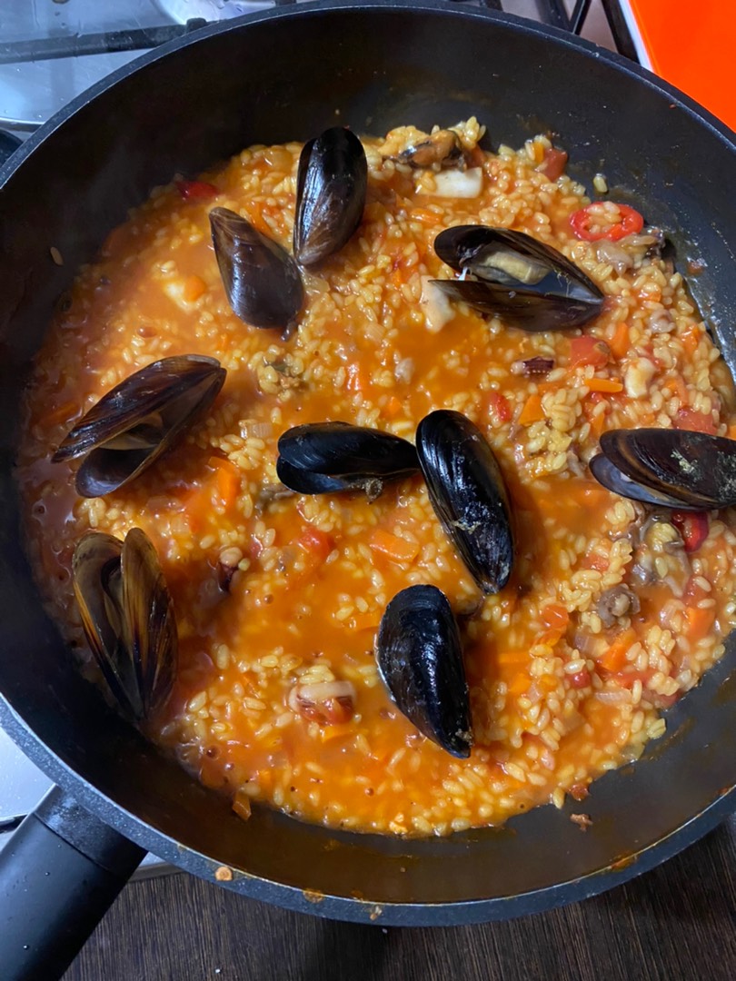 🇪🇸 Паэлья (Paella) рис с морепродуктами рецепт с фото пошаговый от Анна -  Овкусе.ру