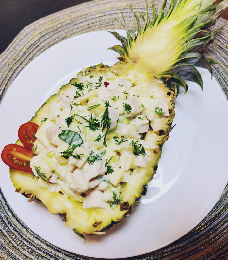 Салат с курицей и ананасом🍍🍍🍍