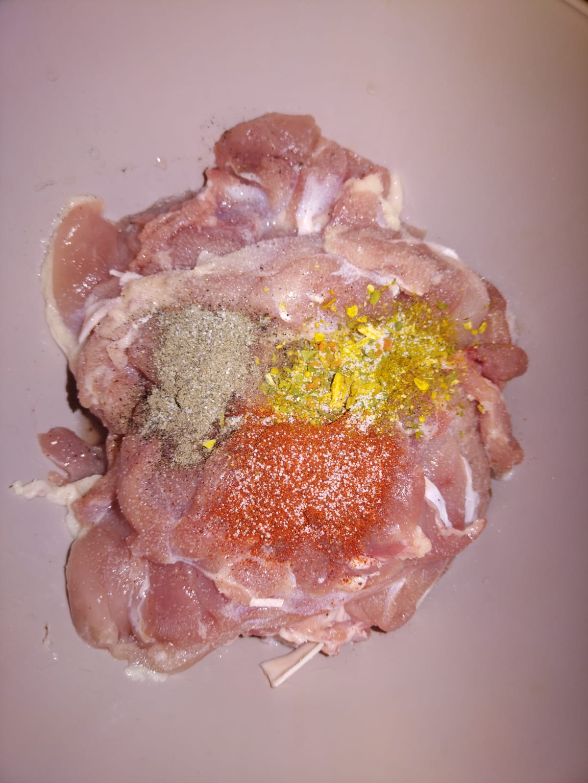 Куриные бедра с картошкой в рукаве в духовке — рецепт с фото пошагово