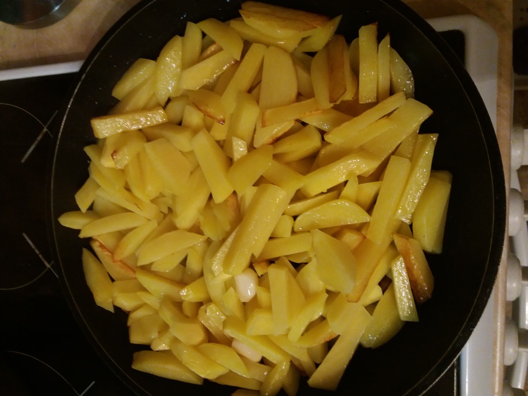 Жареный картофель 🍟🍟🍟