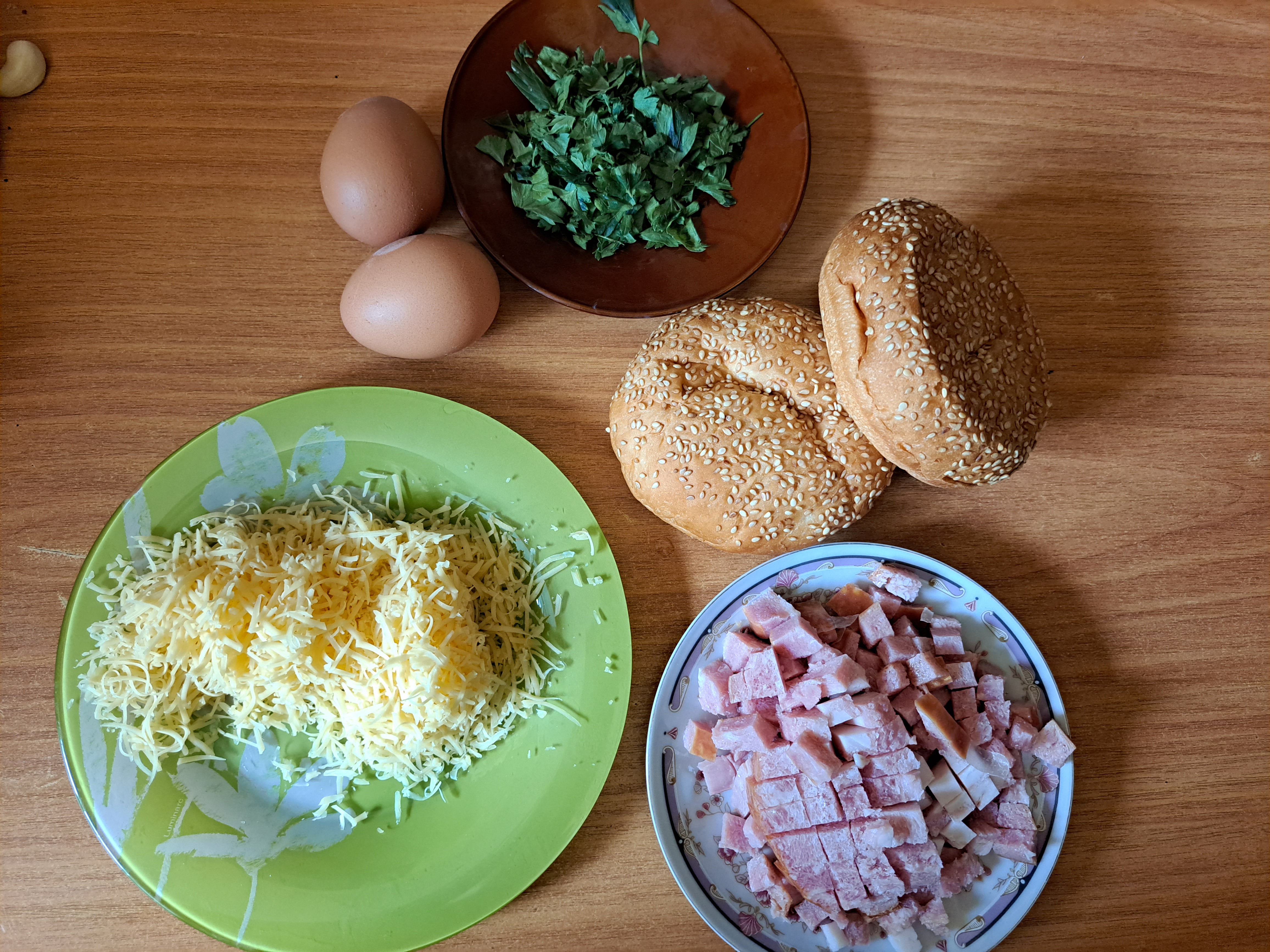 Булочка с начинкой