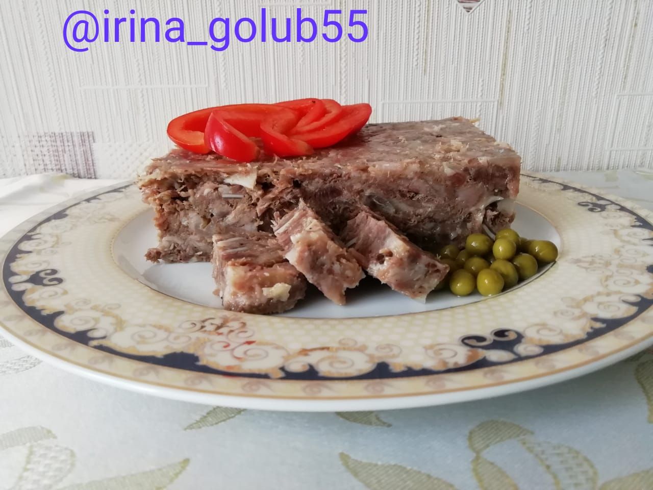 Прессованное мясо из свиной головы рецепт с фото | Рецепт | Еда, Рецепты колбасы, Вкусная еда