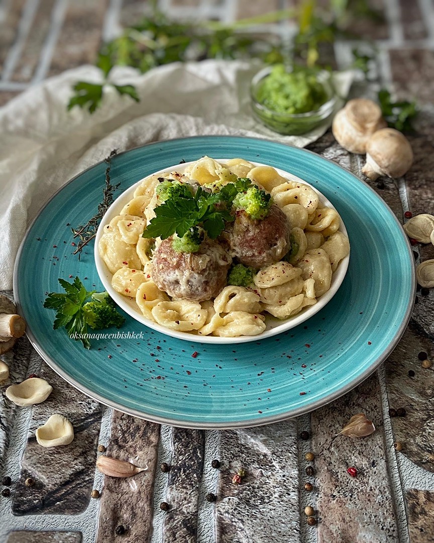 🥦Паста с фрикадельками из индейки и брокколи