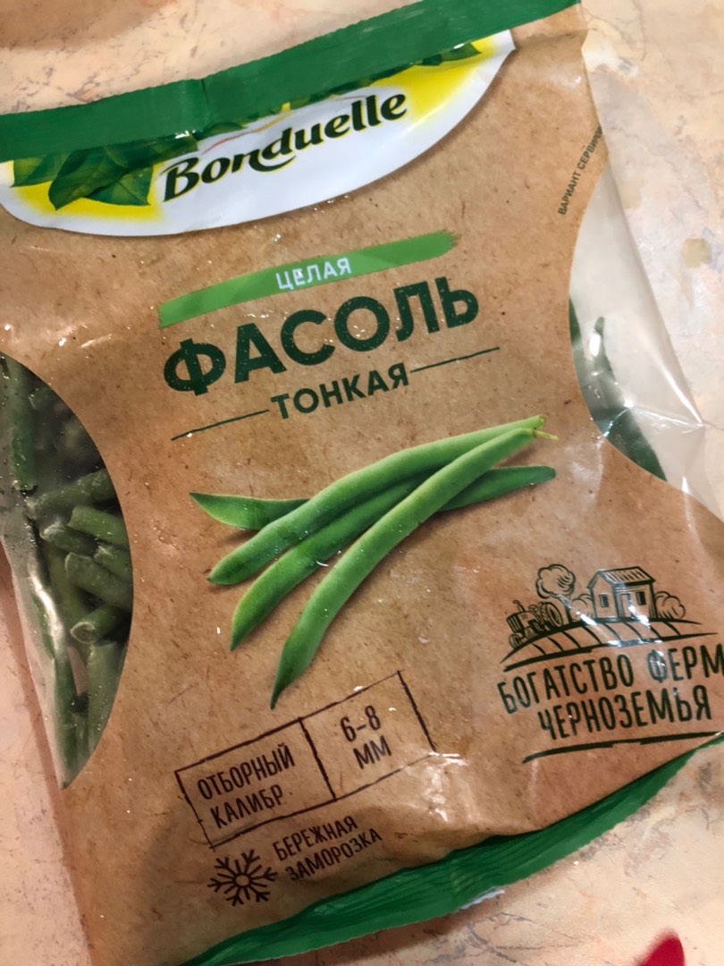 Стручковая фасоль с орехами