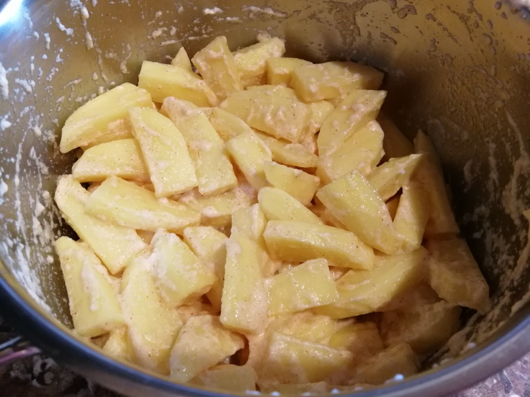 Картошка с хрустящей корочкой в духовке – рецепт запекания