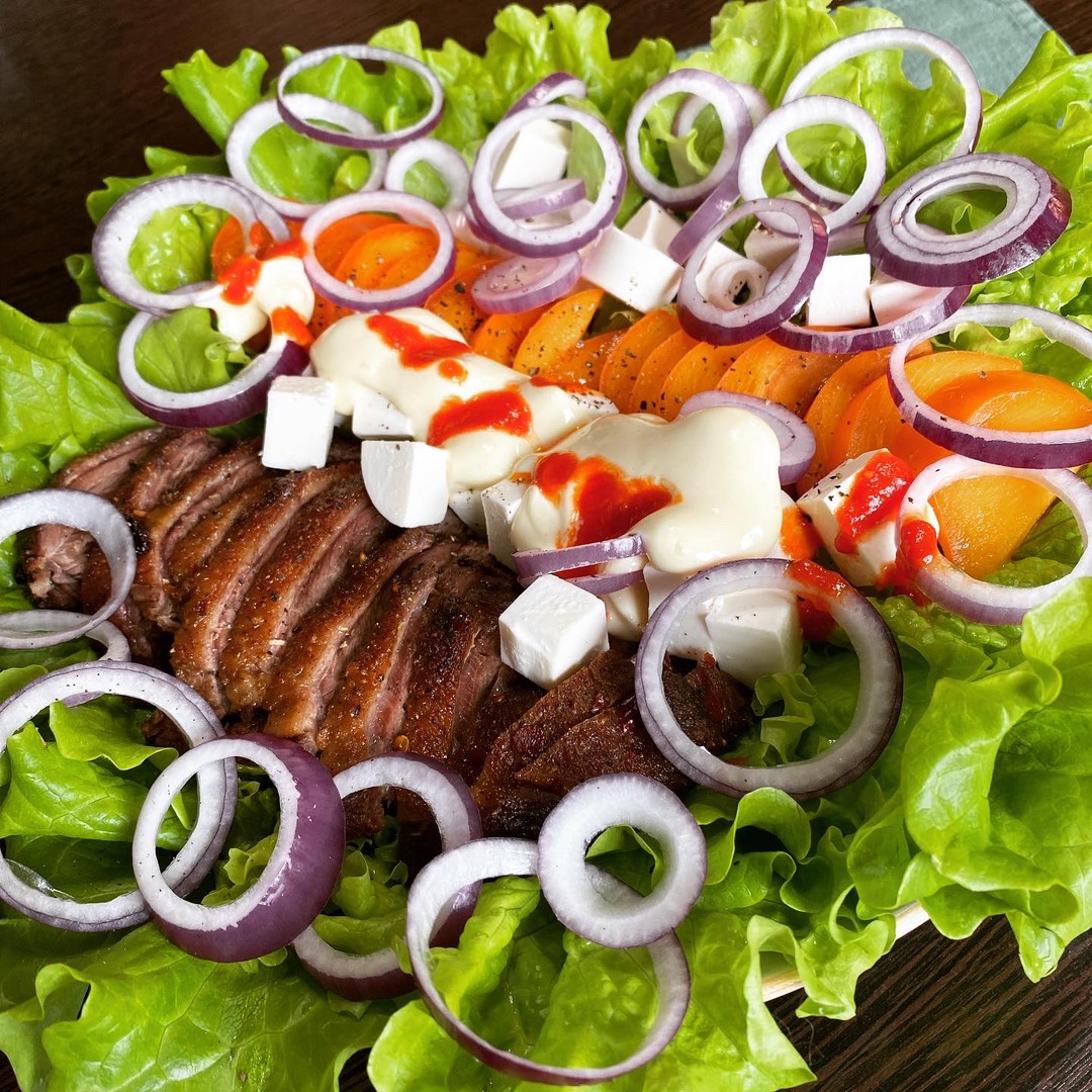 Теплый салат с утиной грудкой и овощами - конференц-зал-самара.рф
