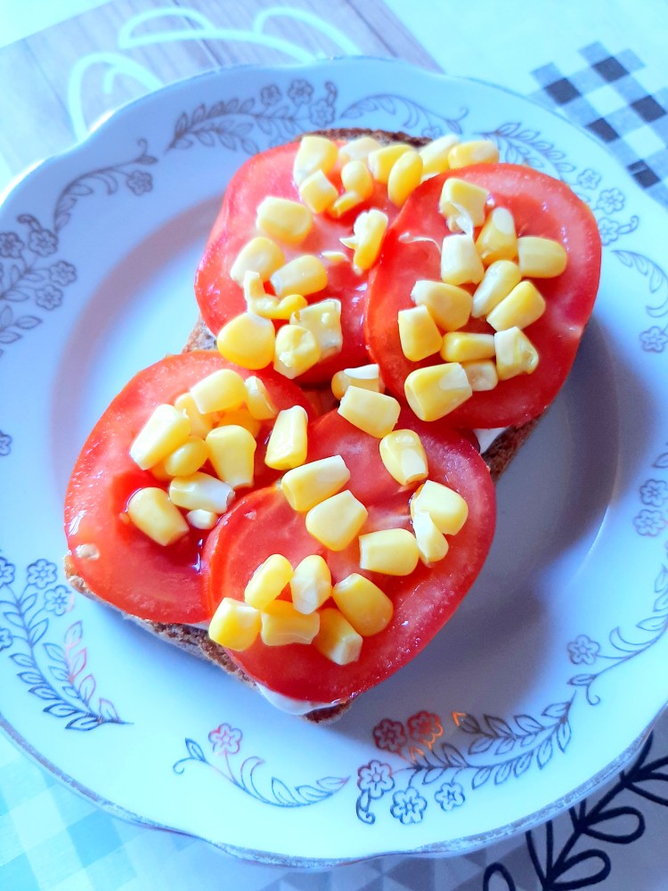 Бутерброды с ветчиной и помидорами – пошаговый рецепт приготовления с фото