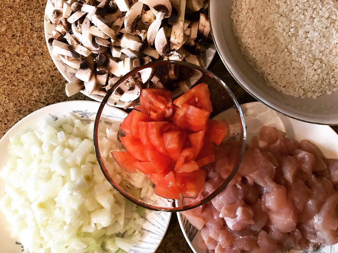 Рассыпчатый рис в горшочке с нежным мясом – пошаговый рецепт приготовления с фото