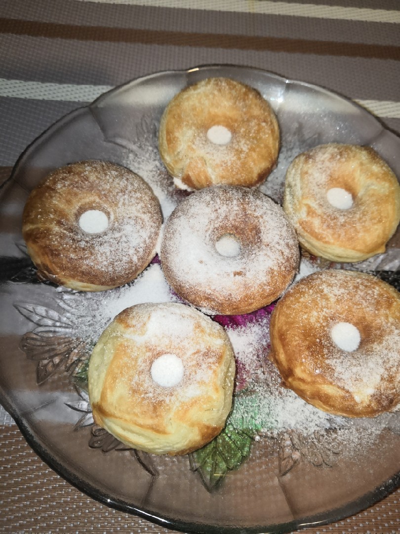 Слоёные пончики🍩