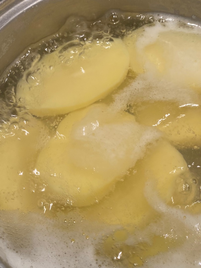 Фаршированный картофель — 4 рецепта лодочек с фаршем в духовке