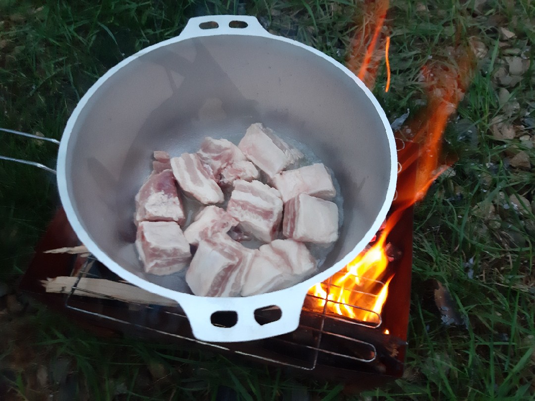 Плов со свиными ребрышками