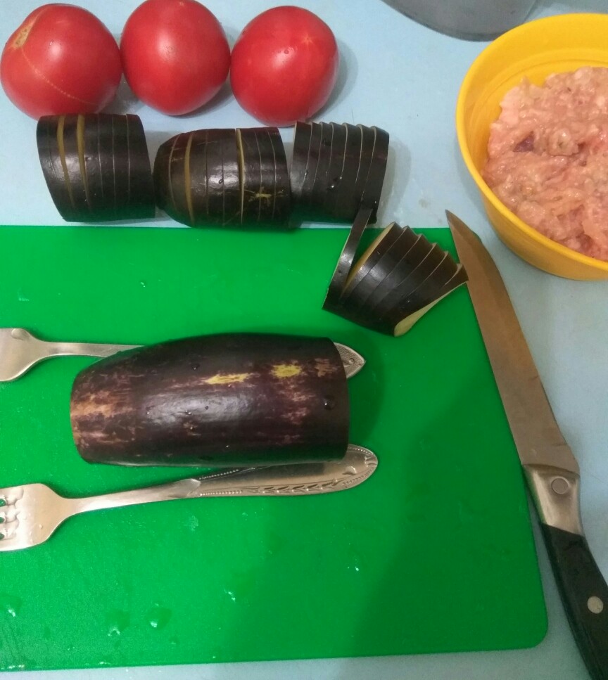 Баклажаны с фаршем под соусом в духовке - пошаговый рецепт с фото на ЯБпоела