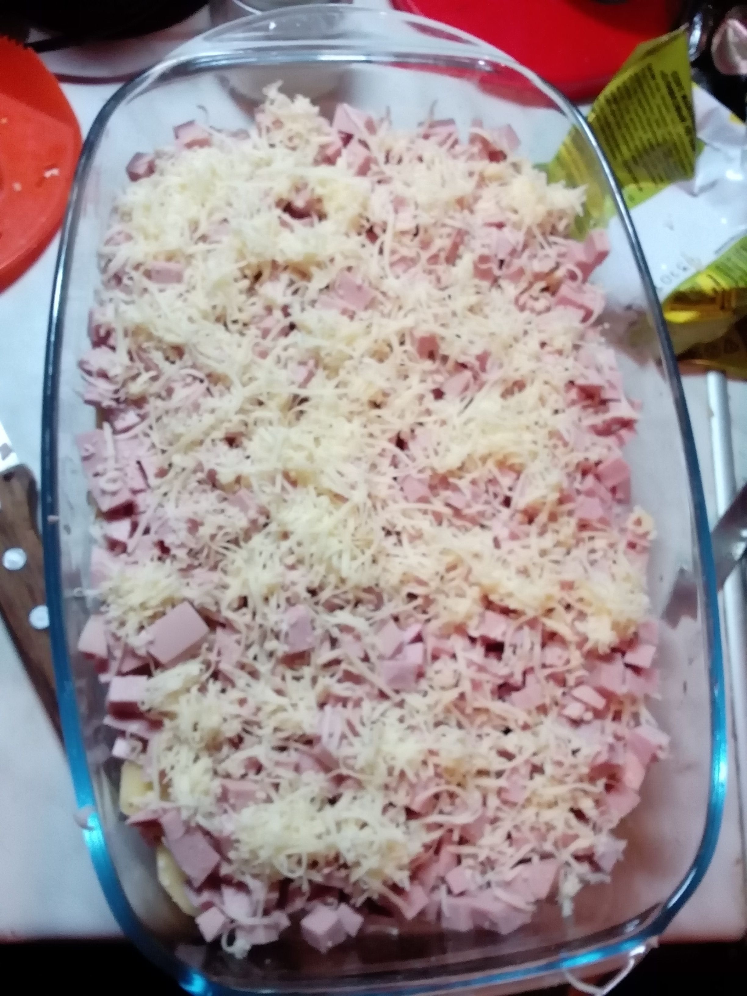 Картофельная запеканка с колбасой - рецепт автора Olga