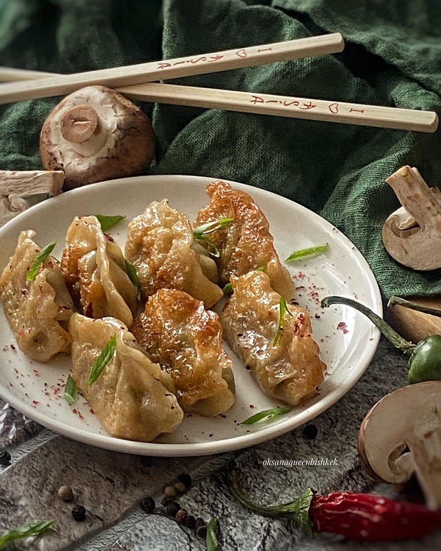 🥟Китайские жареные пельмени с королевскими шампиньонами